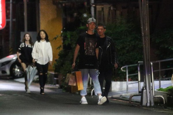 柯震东李毓芬庆生 “全家福”首曝光