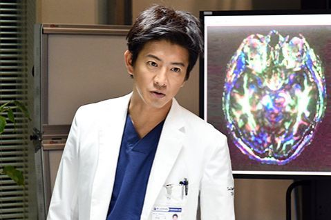 好惊险！木村拓哉惊传车祸 现场三车连环相撞幸亏没大碍 - 1