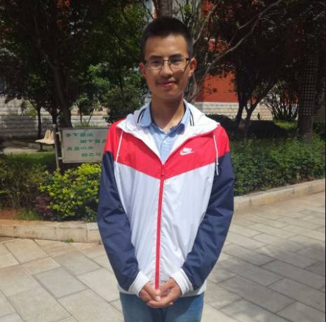 曲靖高考状元最排名_解读曲靖一中“最牛高考班”和单科状元