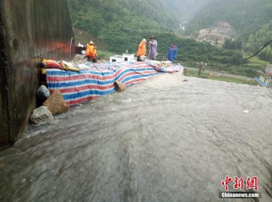 江西暴雨洪涝灾害