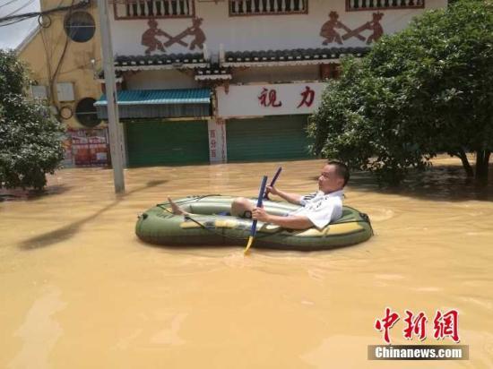 广西强降雨致39万人受灾8人遇难 经济损失14.6亿