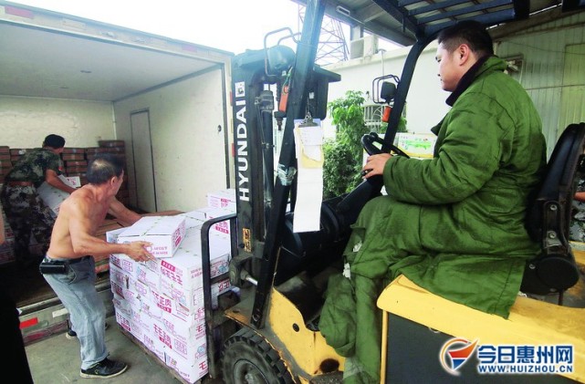 惠州30℃的高溫天氣 這里的人卻常年穿棉大衣