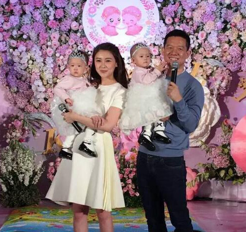立即执行！贾跃亭甘薇夫妇12亿存款被司法冻结 期限3年（图） - 1