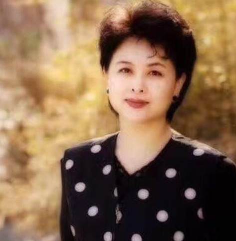 悲！央视原主持肖晓琳病逝 赵忠祥：我会怀念她 - 1