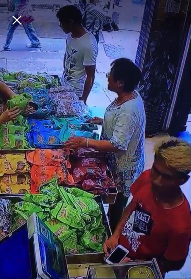 小偷更换商家二维码 出手被抓