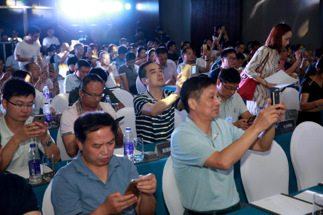 企鹅新媒体学院落户湖南！湖南影响力微信榜单发布