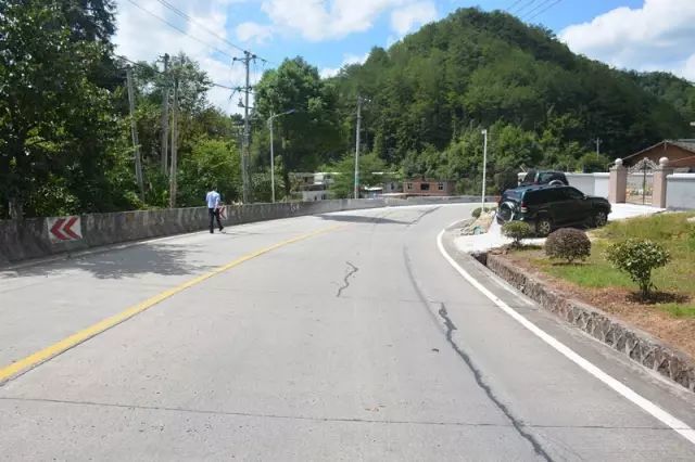 5,国道534线534km 500m(长汀县新桥镇新桥村曲凹哩路段)该路段系不