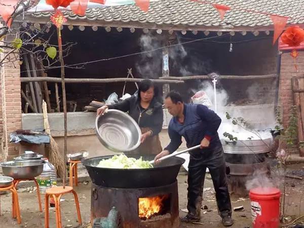 农村怎么搭锅_农村房子图片