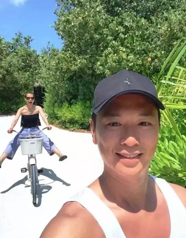 甩了相爱8年的黄宗泽，嫁给大叔环游世界，不漂亮的胡杏儿活出了最美人生！(图36)
