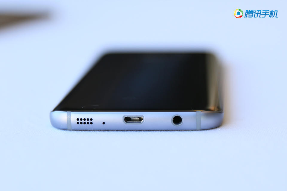 三星S7图赏:镜头不凸出 edge前后都弯了-品牌