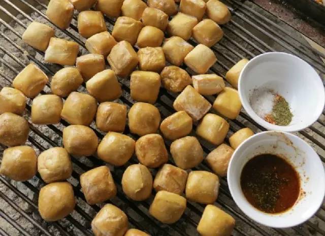 全国烧烤大盘点—烧烤江湖七大门派之一的云南烧烤和