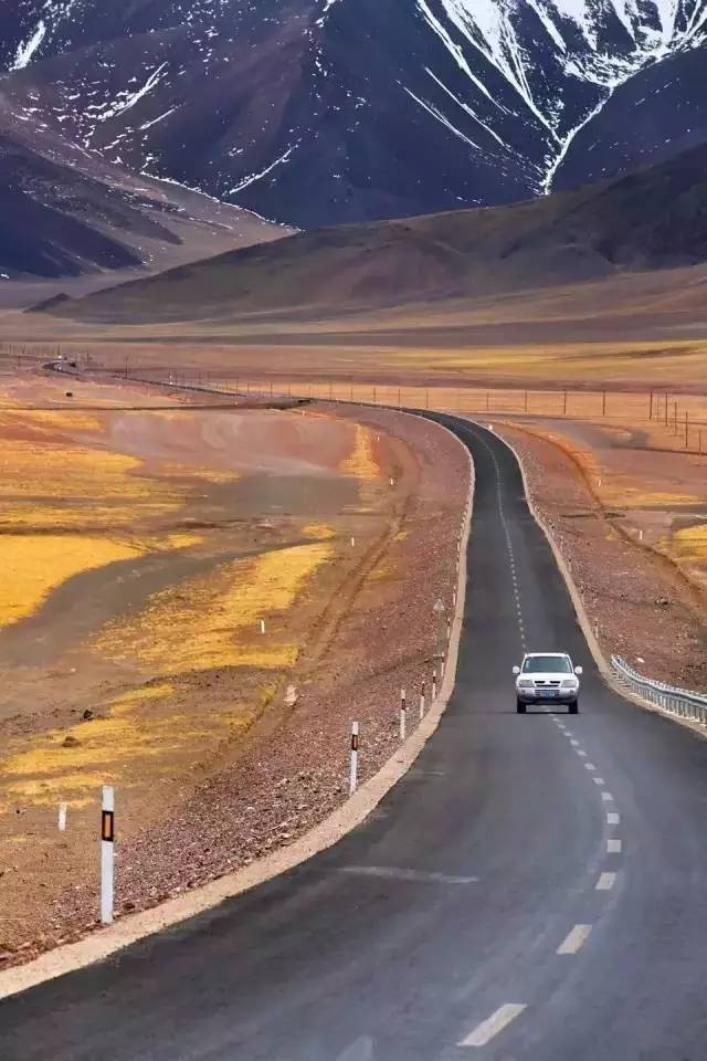 国内10条最美公路,载着心灵去旅行.