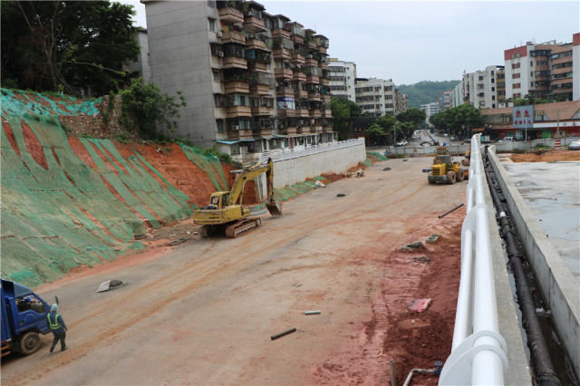 新中大道延长线有望年底前完工 将建双向六车