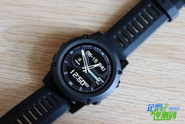 大学生评FERACE 3智能手表:功能多运动监测