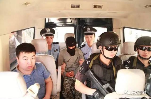 开封一男子与妻子发生争执将其杀害后潜逃 17