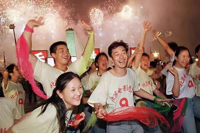 结婚后还能坦荡在一起的初恋,就服赵薇黄晓明