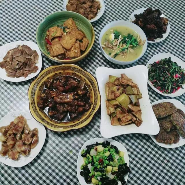 江苏13市乡村晚餐 总有家的味道