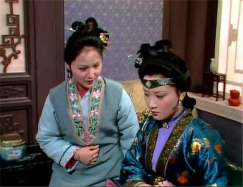 平儿对王熙凤是真的忠心吗?