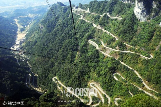 明明轻松40度 这些“火炉”却挤满赴汤蹈火的旅行者