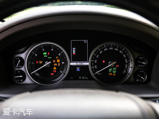 都是沙漠之王 途乐与兰德酷路泽的对决