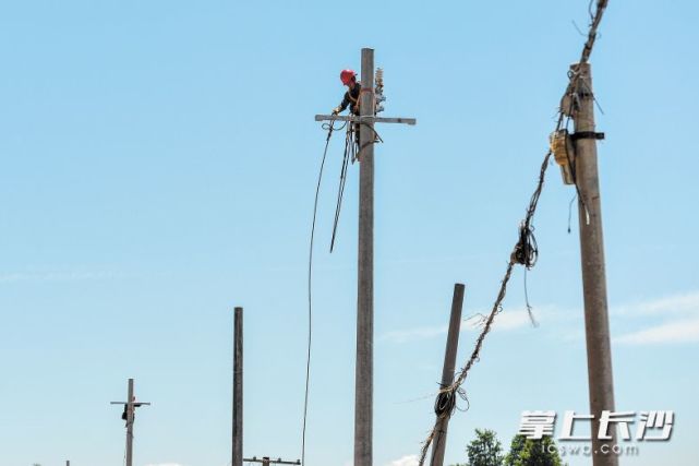 长沙今年用电负荷六次刷新纪录 负荷高峰达65