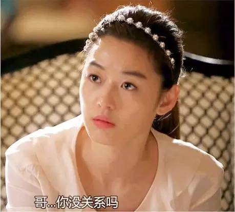 碎发太多怎么办？撩上去扎个清爽扎发摆脱烦人杂乱！