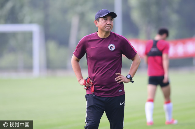 中超土帅生存报告:外来和尚好念经?打铁还需自