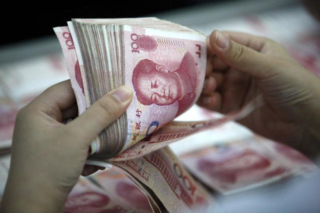不管是基本生存，进而获得品质的生活，更加体面的社会地位，都需要通过钱作为介质来转化。会花钱的人才能过上有品质的生活。让自己体面而专注地投入到工作之中，所获得的回馈将远远大于抠抠唆唆省下来的一笔小钱。记住，免费才是最贵的。不要为了省钱而浪费时间。因为时间就是生命，你使用时间的方式组成了你的人生。