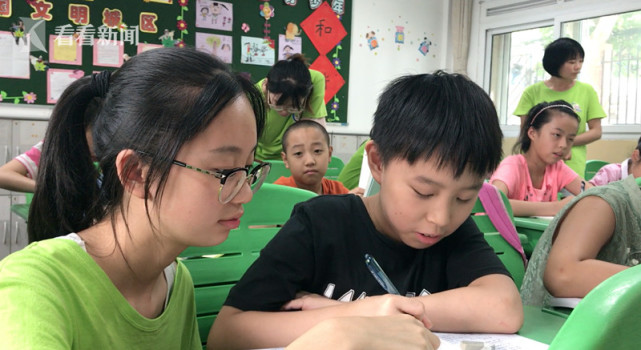 暑假临近尾声作业代写生意红火:周记一篇10元