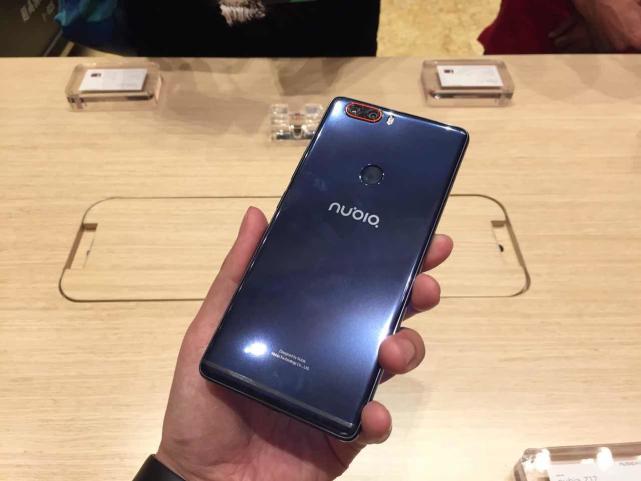 8GB版努比亚Z17发布 128GB极光蓝版本终于