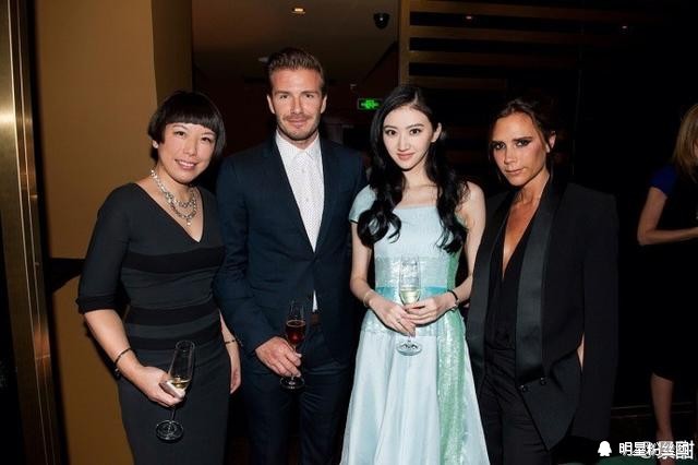 深扒景甜背后金主 连张艺谋都捧不红的景甜,到