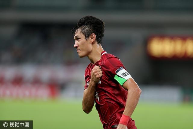 国足再减员!王燊超腹股沟拉伤 已离队返回上海