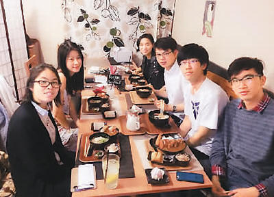 中国女生留学欧洲被问：你们国家都是坐牛车么？