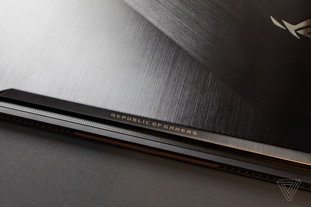 华硕ROG Zephyrus:昂贵的轻薄游戏本 电池寿命