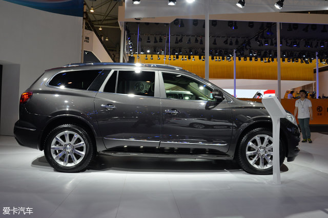 ռɱϮ ˭ǡ桱SUV