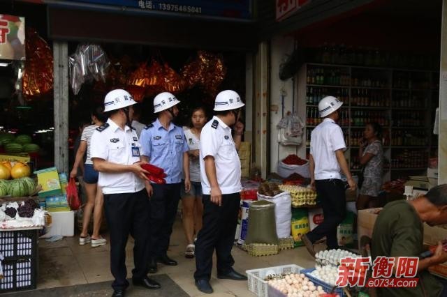 衡阳高新开发区集中销毁一批违法经营烟花炮竹