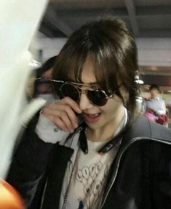 没有张翰的快乐大本营 郑爽竟再也没上过 时隔