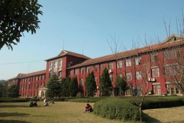 新生接招!初到长沙 大学城里这些美食你绝对不