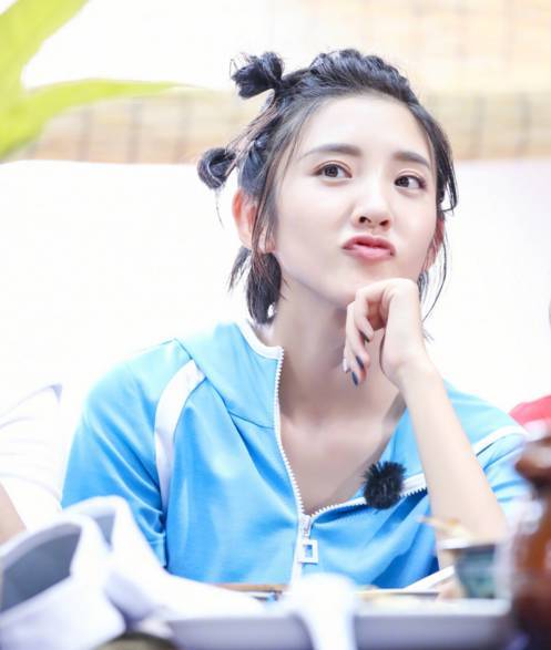 赵丽颖、张歆艺剪短发你也想跟风?这几招造型