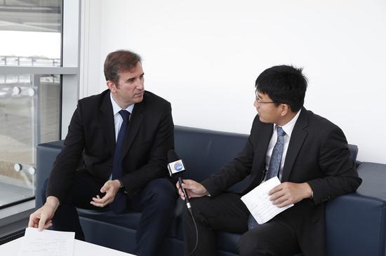 ceo年薪排行榜_全球CEO薪酬排名:苹果库克2.65亿美元,仅第八,榜首日进1.2亿(2)