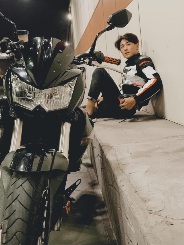 黑泽真情说唱《小时候》 回味儿时童真单纯