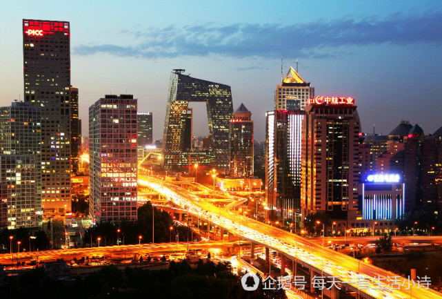 中国十个城市的最美夜景,最后一个三线城市你绝对没去
