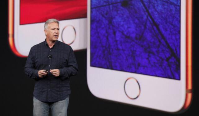 美国四大运营商开展促销活动抢 iPhone 8用户