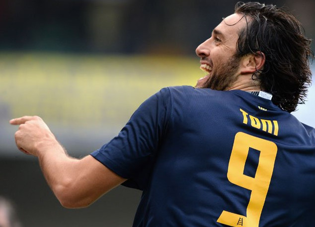 托尼:二弟伊瓜因争联赛金靴 那不勒斯将挑战尤