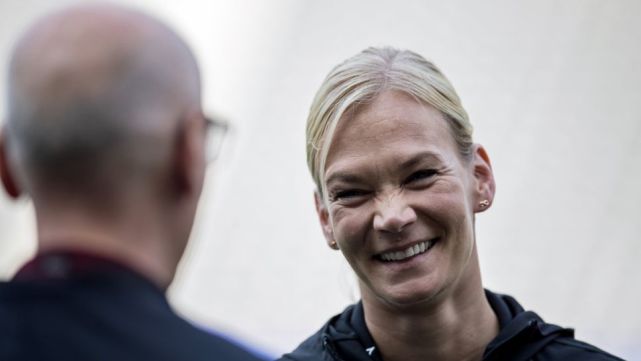 德甲女裁判被赞是伟大榜样 本轮将任第四官员