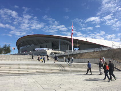 直击-万达大都会球场揭幕战 托雷斯地砖夺目抢