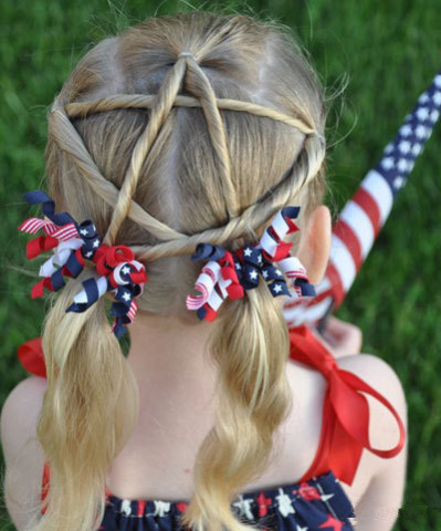 家有女儿的就给她这么扎小辫~~太稀饭了!