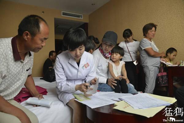 河南1至14岁家庭贫困的心脏病患儿 均可获免费