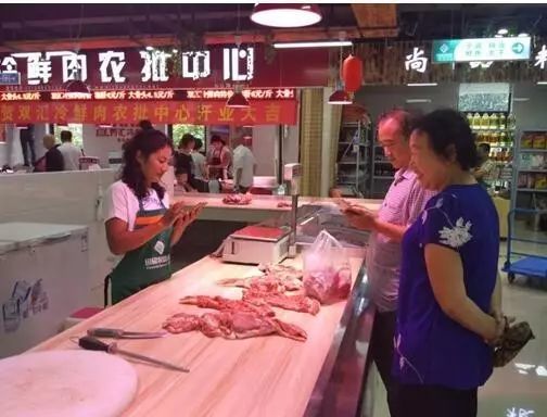 郑州现最豪华菜市场：投资800万 买菜像逛商场