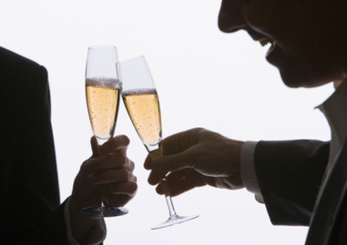 除了注意谷草转氨酶和谷丙转氨酶,还要注意这